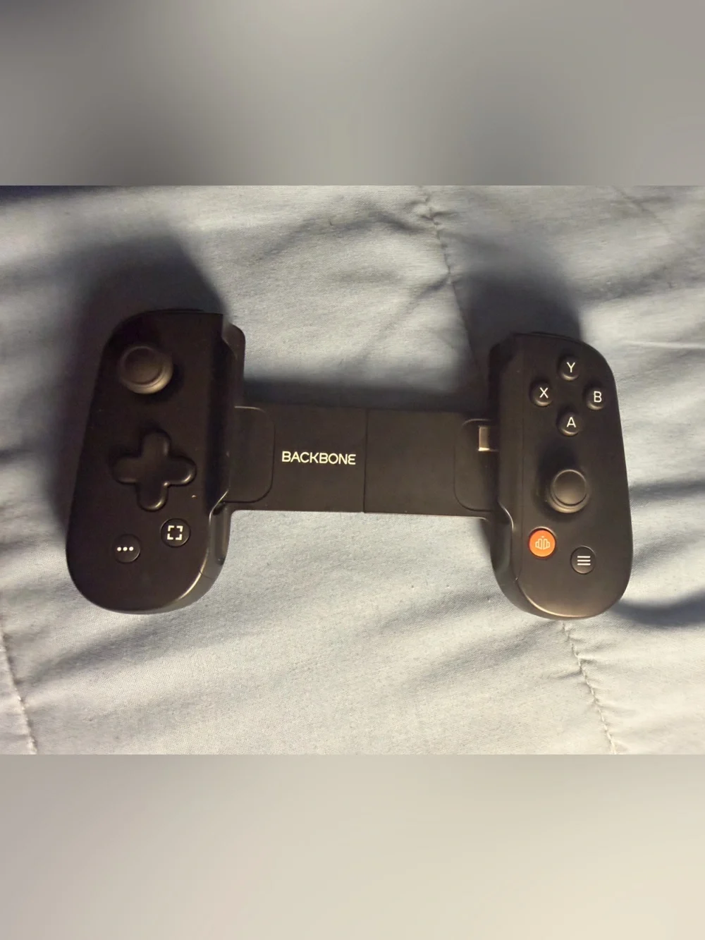 USB-C backbone one mobile gaming device & hardshell carrying case